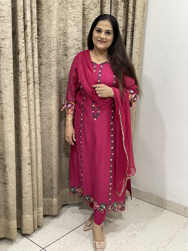 Gulbahaar Suit